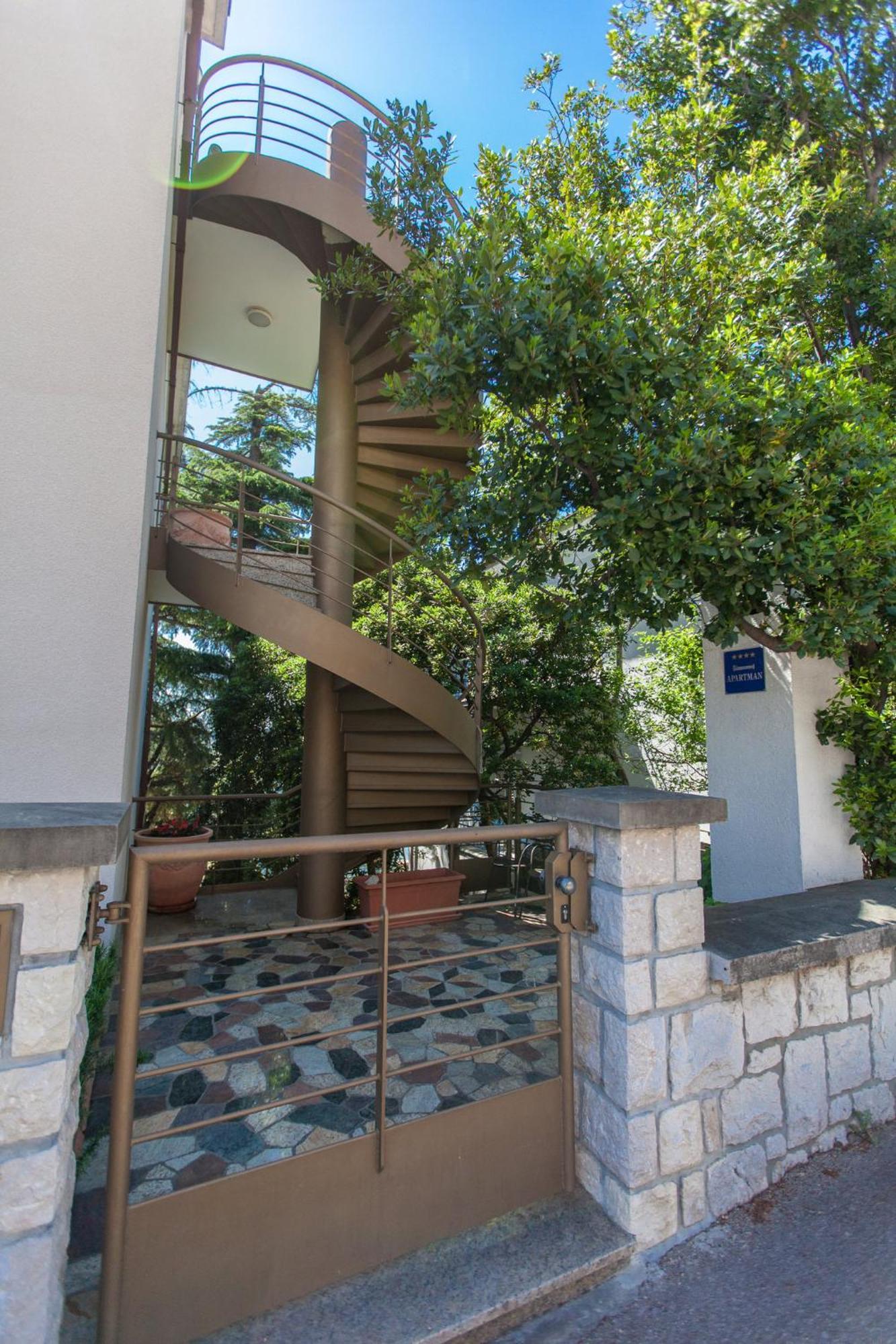 Villa Maslina Apartments Crikvenica Dış mekan fotoğraf